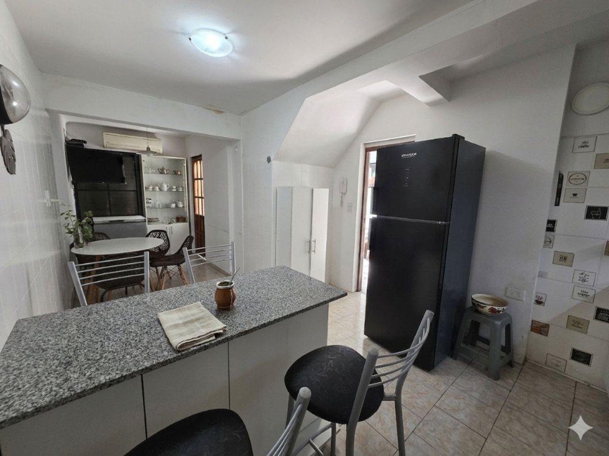 Foto de Venta Casa 5 Ambientes Garage Terraza Parrilla, imagen 4