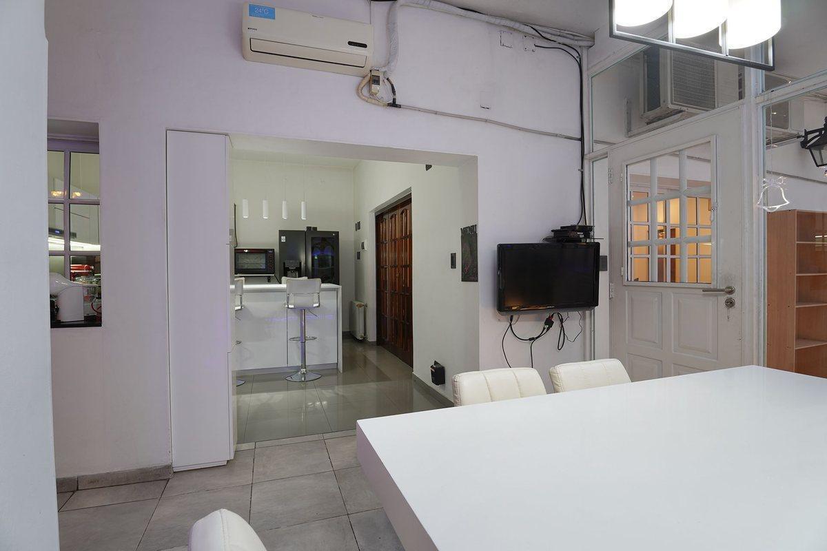 Foto de VENTA CASA BOEDO EXTRAORDINARIA PROPIEDAD A NUEVA, imagen 2