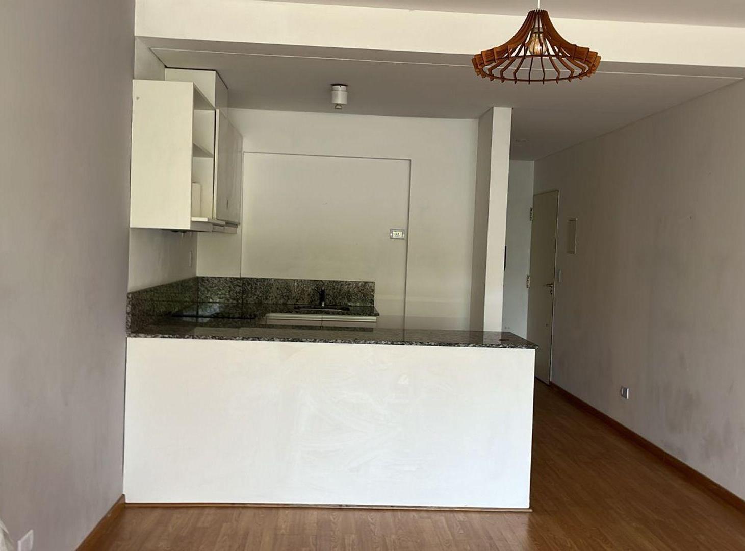 Foto de Alquiler Monoambiente balcon terraza parrilla SUM, imagen 3