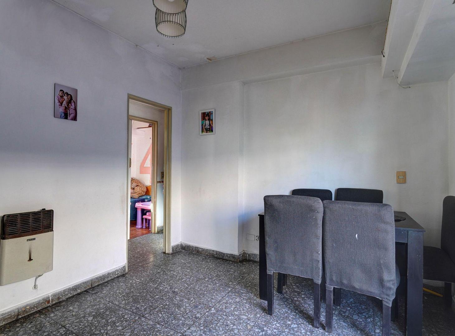 Foto de VENTA DEPARTAMENTO 3 AMBIENTES AVELLANEDA BALCON, imagen 5