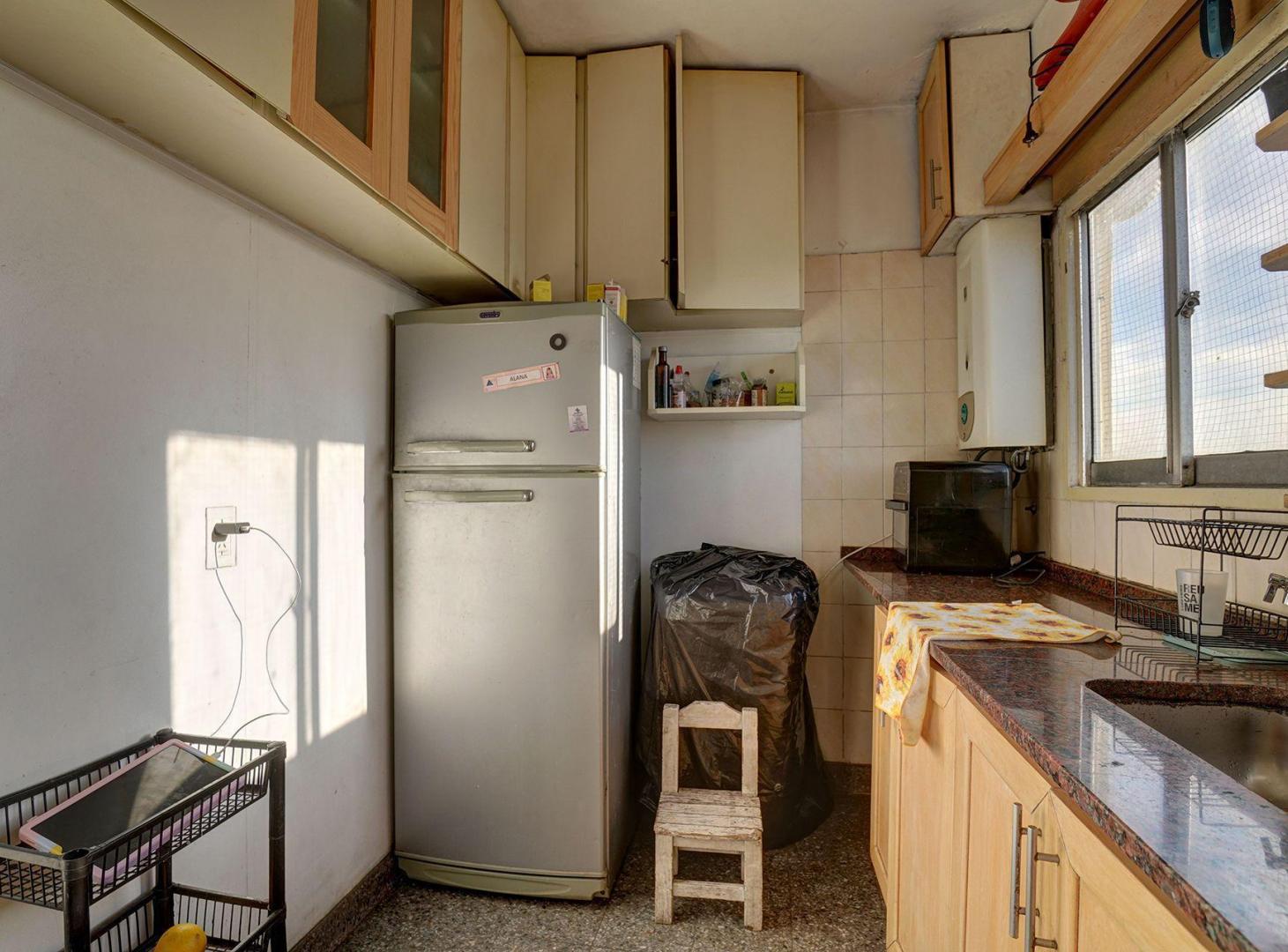 Foto de VENTA DEPARTAMENTO 3 AMBIENTES AVELLANEDA BALCON, imagen 1