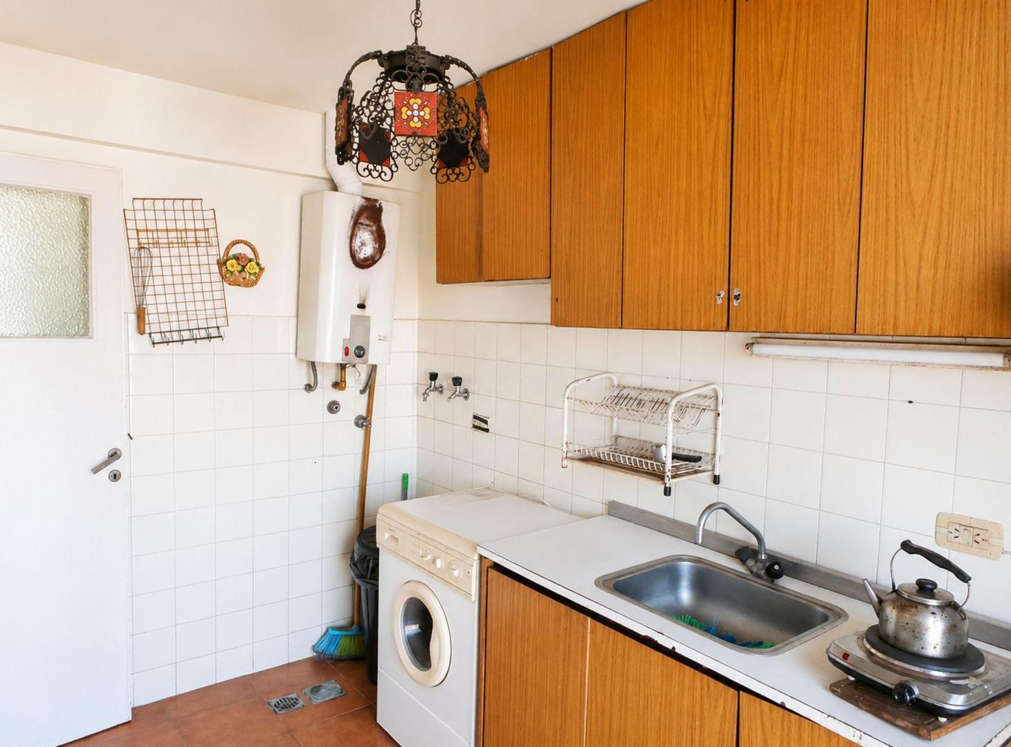 Foto de VENTA DEPARTAMENTO 2 AMB A MTS CENTRO AVELLANEDA!!, imagen 2