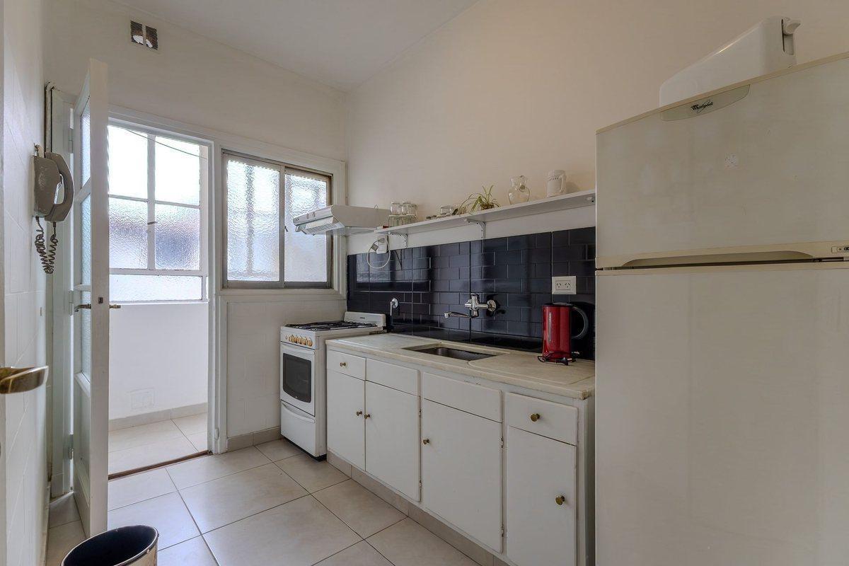 Foto de VENTA DEPARTAMENTO 4 AMBIENTES SEMIPISO CABALLITO, imagen 5