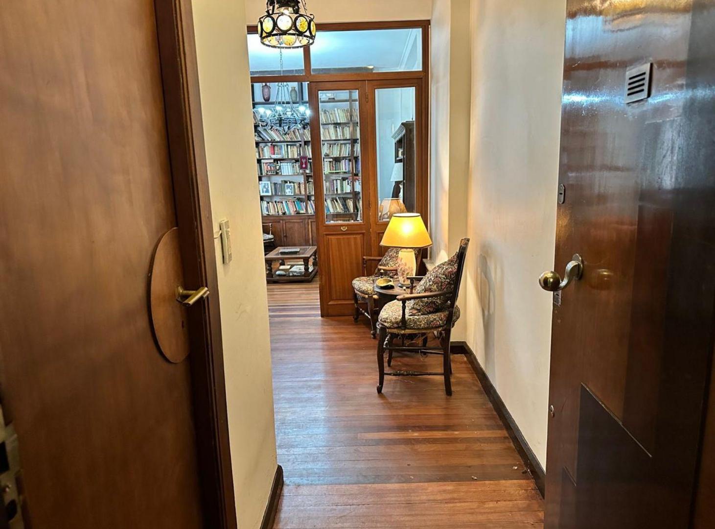 Foto de VENTA 4 AMBIENTES DE ESTILO EN CENTRO DE CABALLITO, imagen 4
