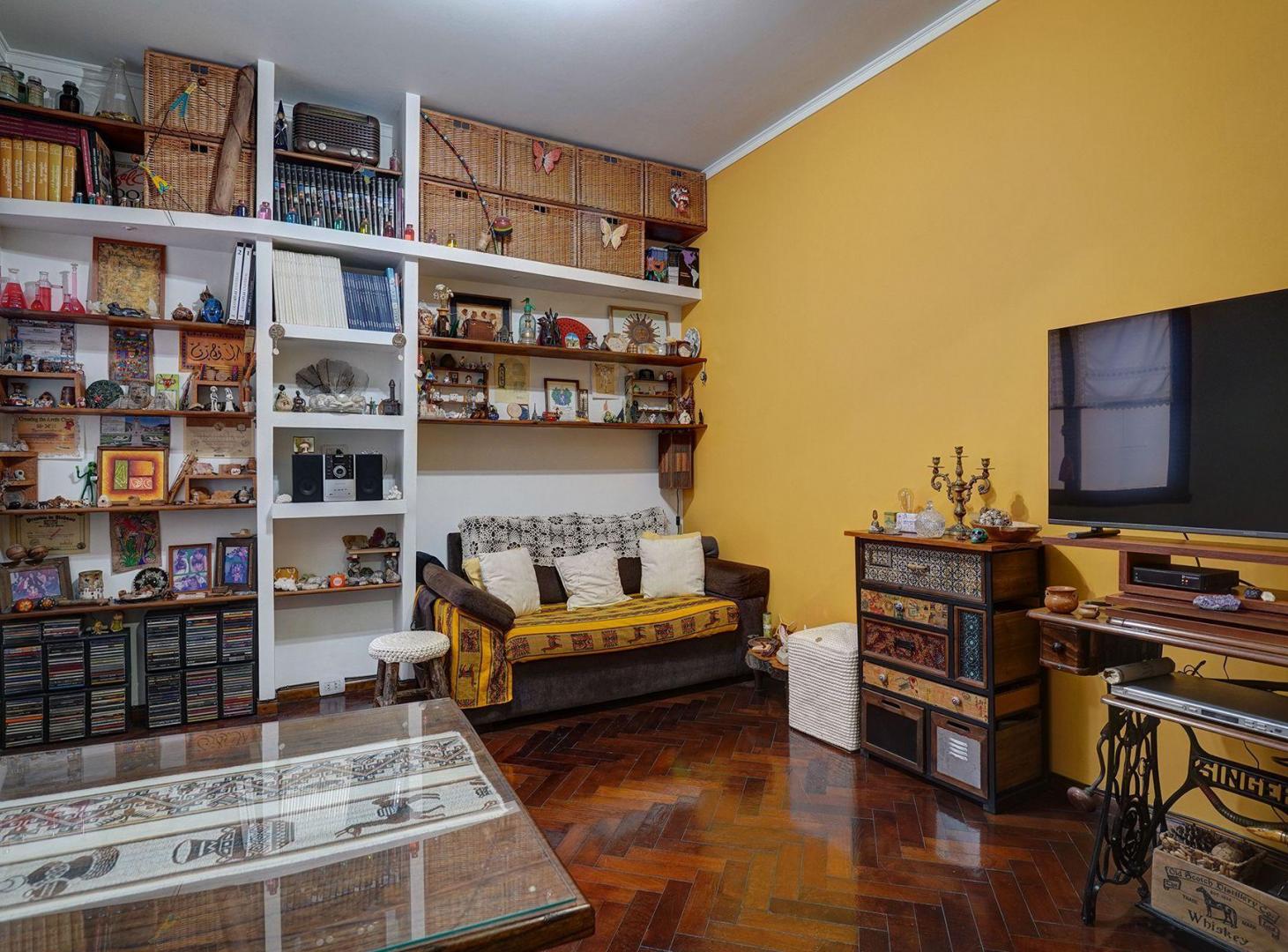 Foto de VENTA DEPARTAMENTO 2 AMBIENTES AMPLIOS CABALLITO, imagen 2