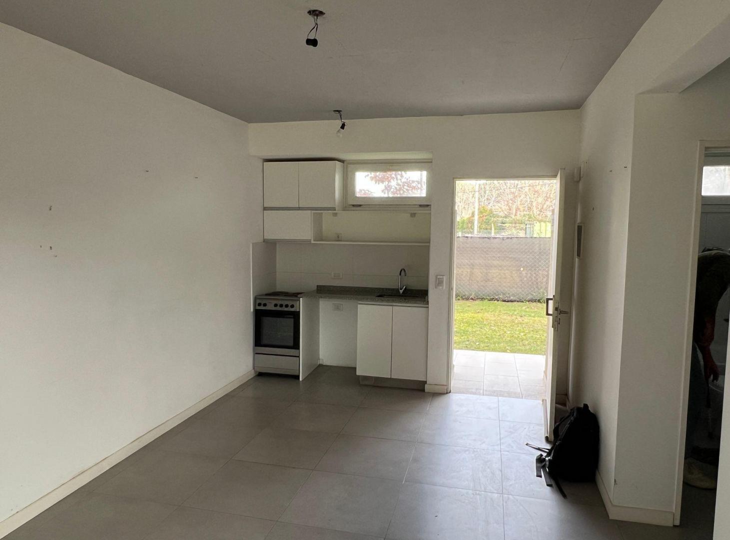 Foto de DEPARTAMENTO ESTRENAR BARRIO CERRADO PILETA VERDE, imagen 3