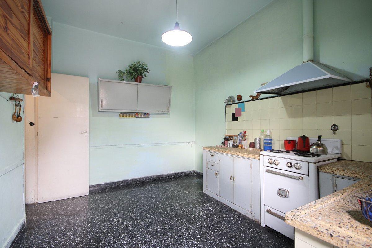 Foto de CASA 3 AMBIENTES EN VENTA EN CASTELAR JARDIN APTO, imagen 4