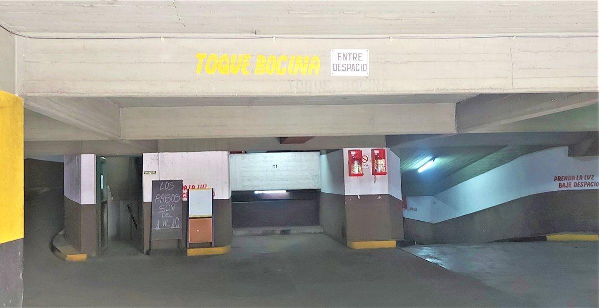 Foto de VENTA COCHERA FIJA en Av OLAZABAL 2600 en BELGRANO, imagen 3