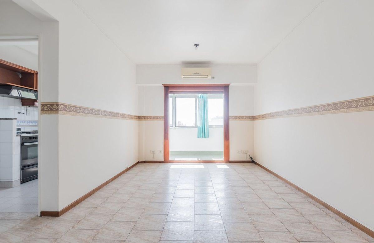 Foto de VENTA DEPARTAMENTO 3 AMBIENTES AVELLANEDA CENTRO, imagen 1