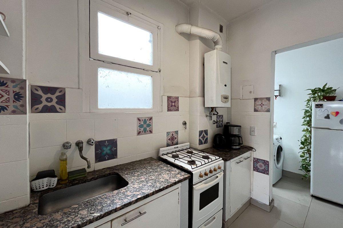 Foto de VENTA DEPARTAMENTO 3 AMBIENTES EN MONSERRAT, imagen 4