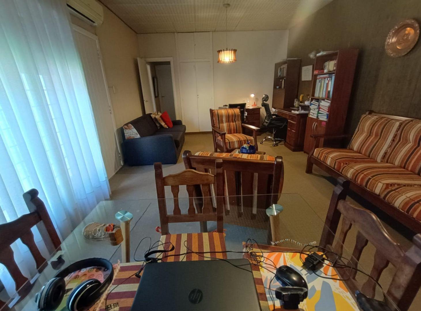 Foto de VENTA CASA 3 AMBIENTES QUILMES JARDIN COCHERA PARR, imagen 4