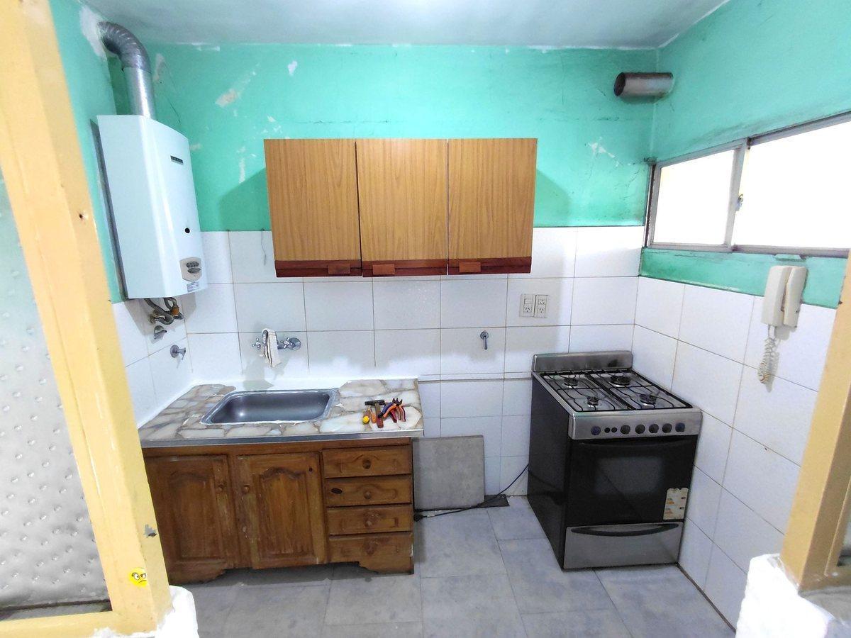 Foto de OPORTUNIDAD VENTA DEPTO 3 AMB EN VILLA CELINA, imagen 4