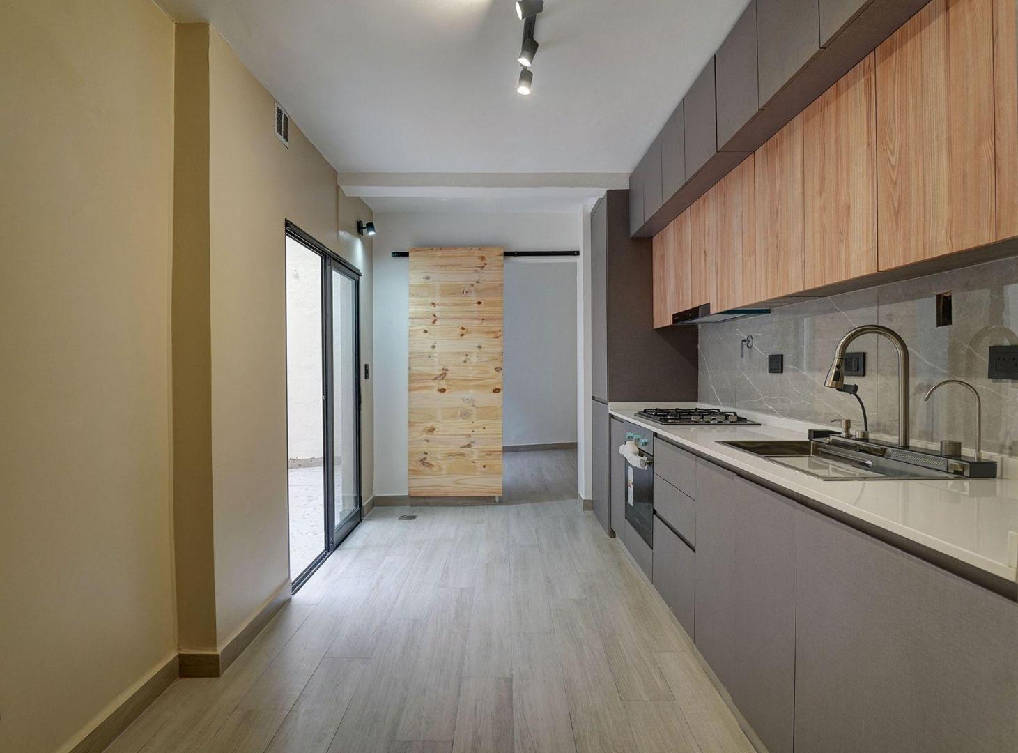 Foto de VENTA DEPARTAMENTO 4 AMBIENTES CABALLITO PATIO, imagen 2