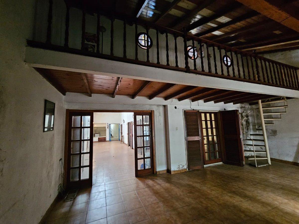 Foto de VENTA CASA 5 AMBIENTES A REFACCIONAR. OPORTUNIDAD, imagen 3