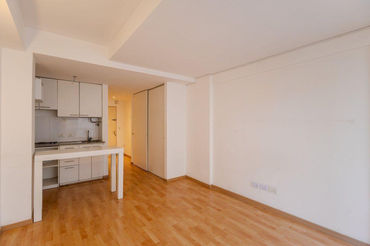 Foto de VENTA MONOAMBIENTE CON COCHERA Y PARRILLA AV BOEDO, imagen 3