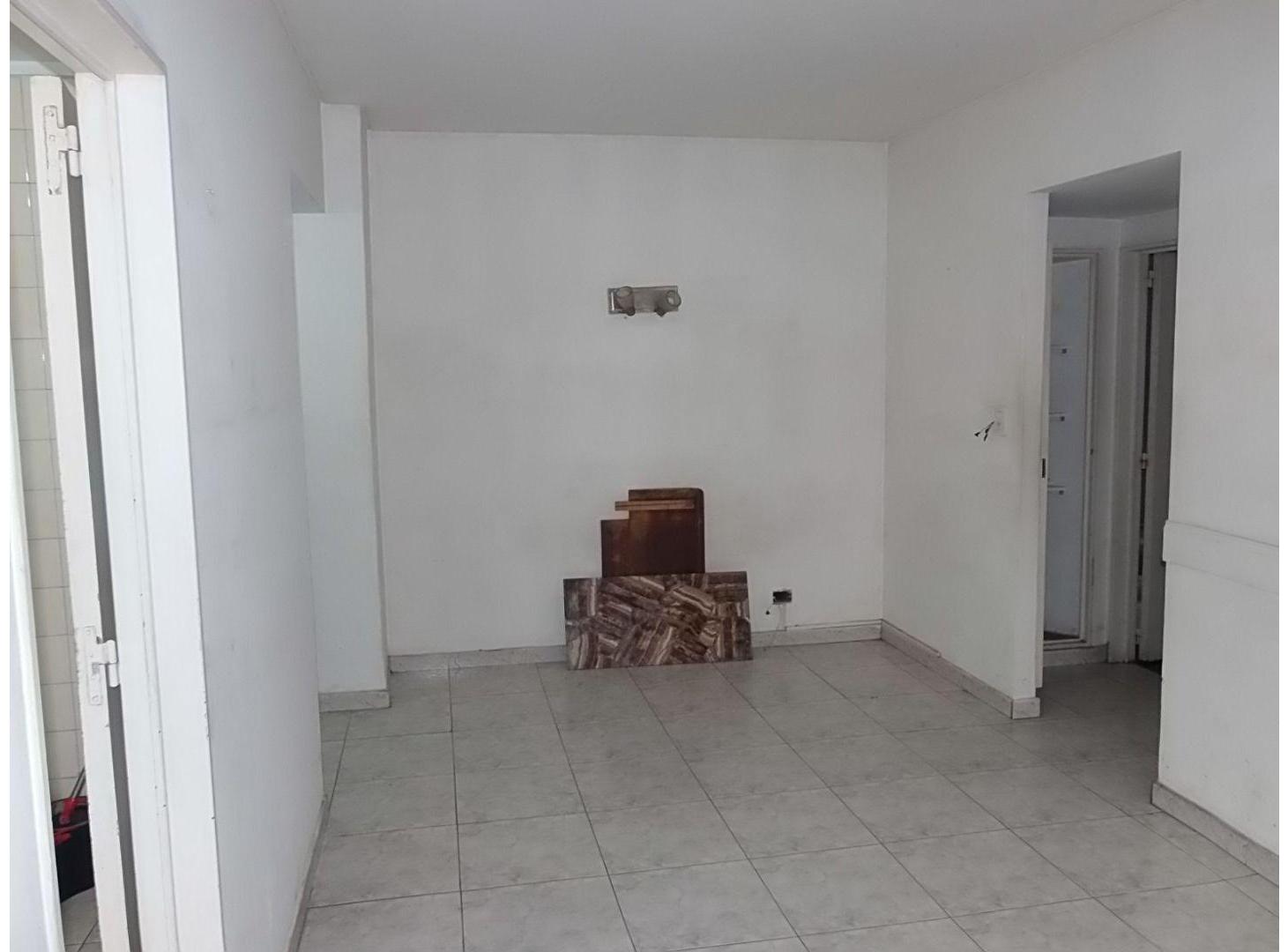 Foto de Alquiler de departamento 2 ambientes en Balvanera, imagen 1