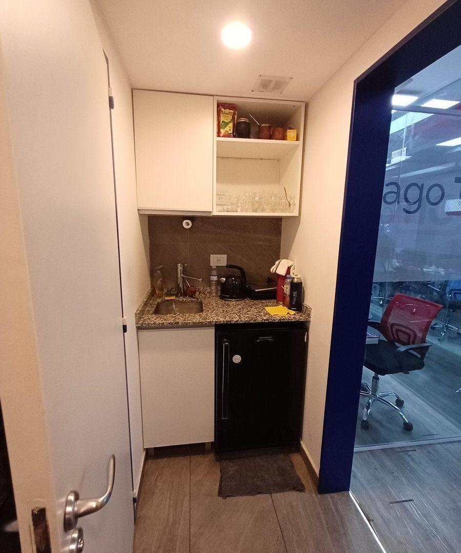 Foto de Venta Oficina de 247 Metros en Parque Patricios, imagen 3