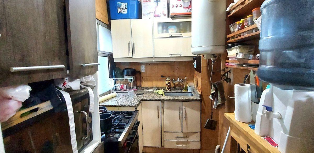 Foto de VENTA DEPARTAMENTO 4 AMBIENTES EN VILLA CELINA, imagen 5
