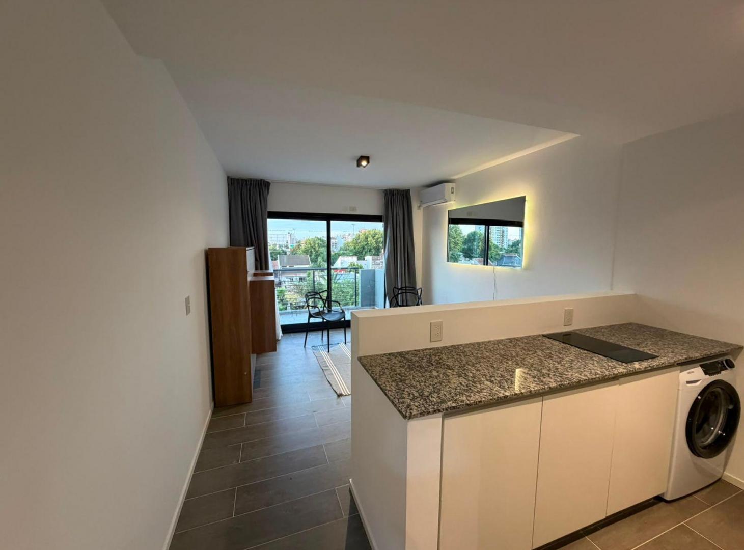 Foto de MONOAMBIENTE AMOBLADO CON BALCON VILLA LURO, imagen 3