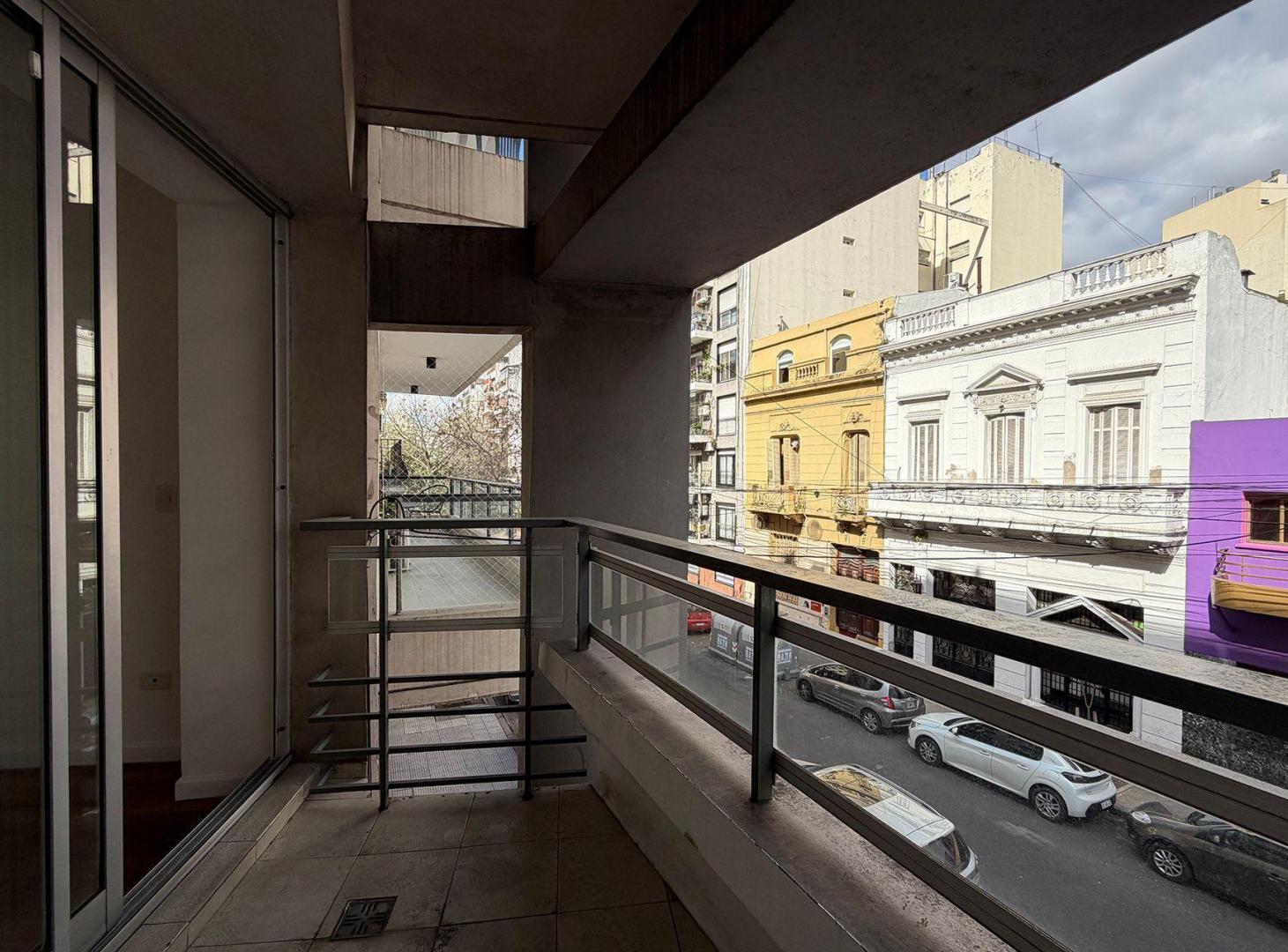 Foto de Venta monoambiente balcon cochera baulera Recoleta, imagen 5