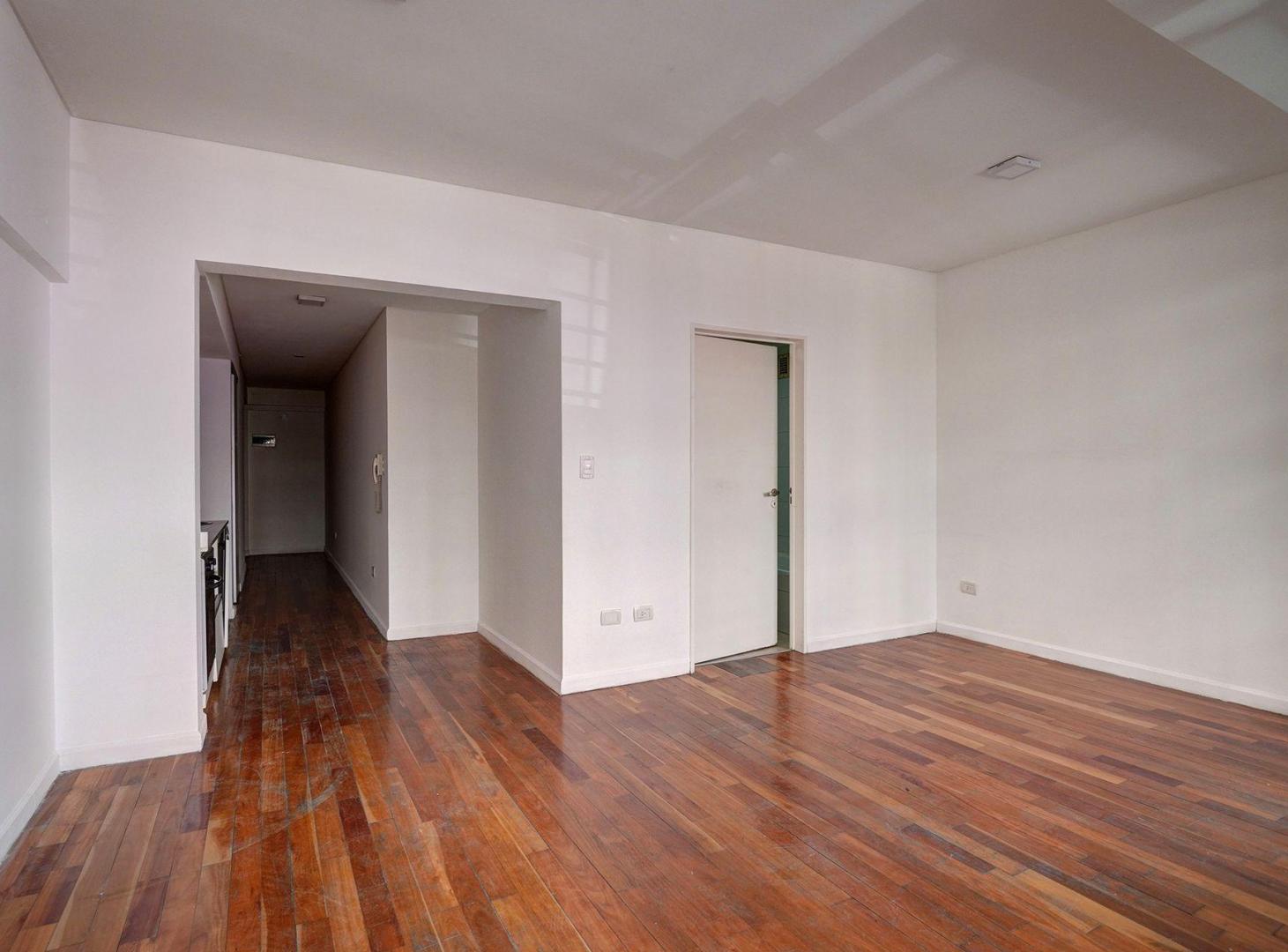 Foto de Venta monoambiente balcon cochera baulera Recoleta, imagen 3