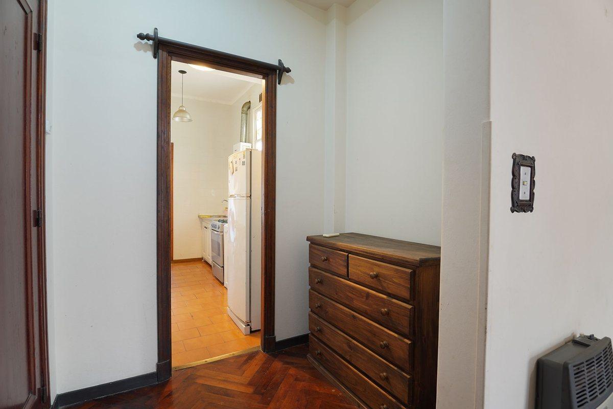 Foto de Venta PH 3 ambientes San Cristobal balcon lavadero, imagen 2