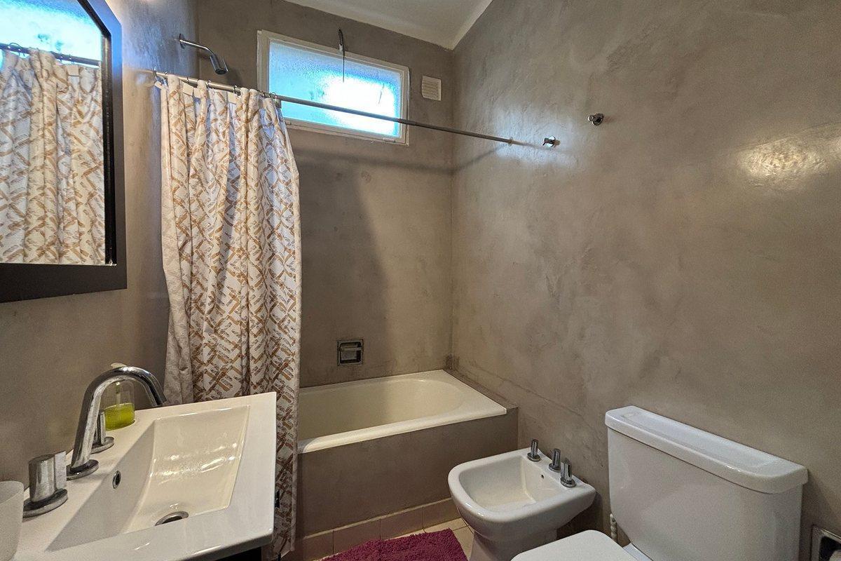 Foto de Venta PH 3 ambientes San Cristobal balcon lavadero, imagen 5