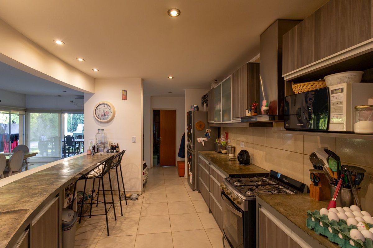 Foto de VENTA CASA 4 AMBIENTES APTO CREDITO VILLANUEVA, imagen 4