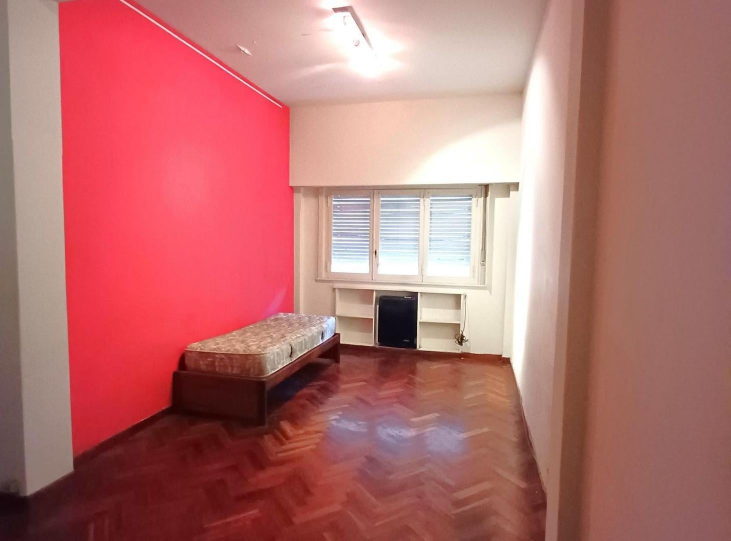 Foto de Venta Departamento 3 ambientes en Monserrat, imagen 2