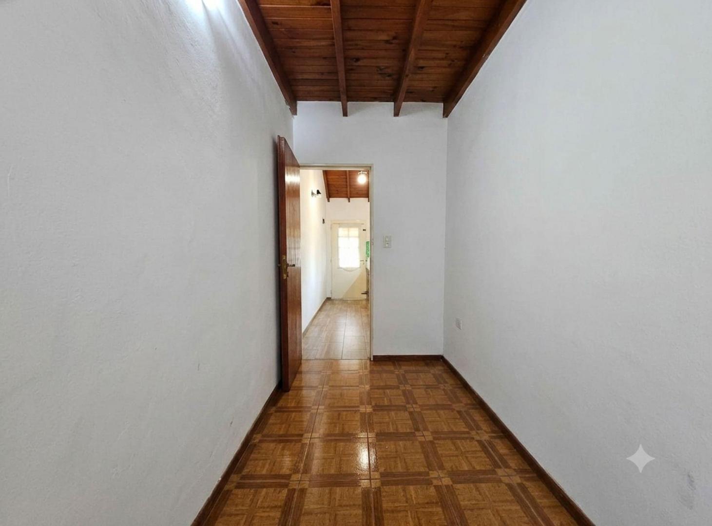 Foto de PH TIPO CASA EN VENTA PATIO Y PARRILLA QUILMES O., imagen 3