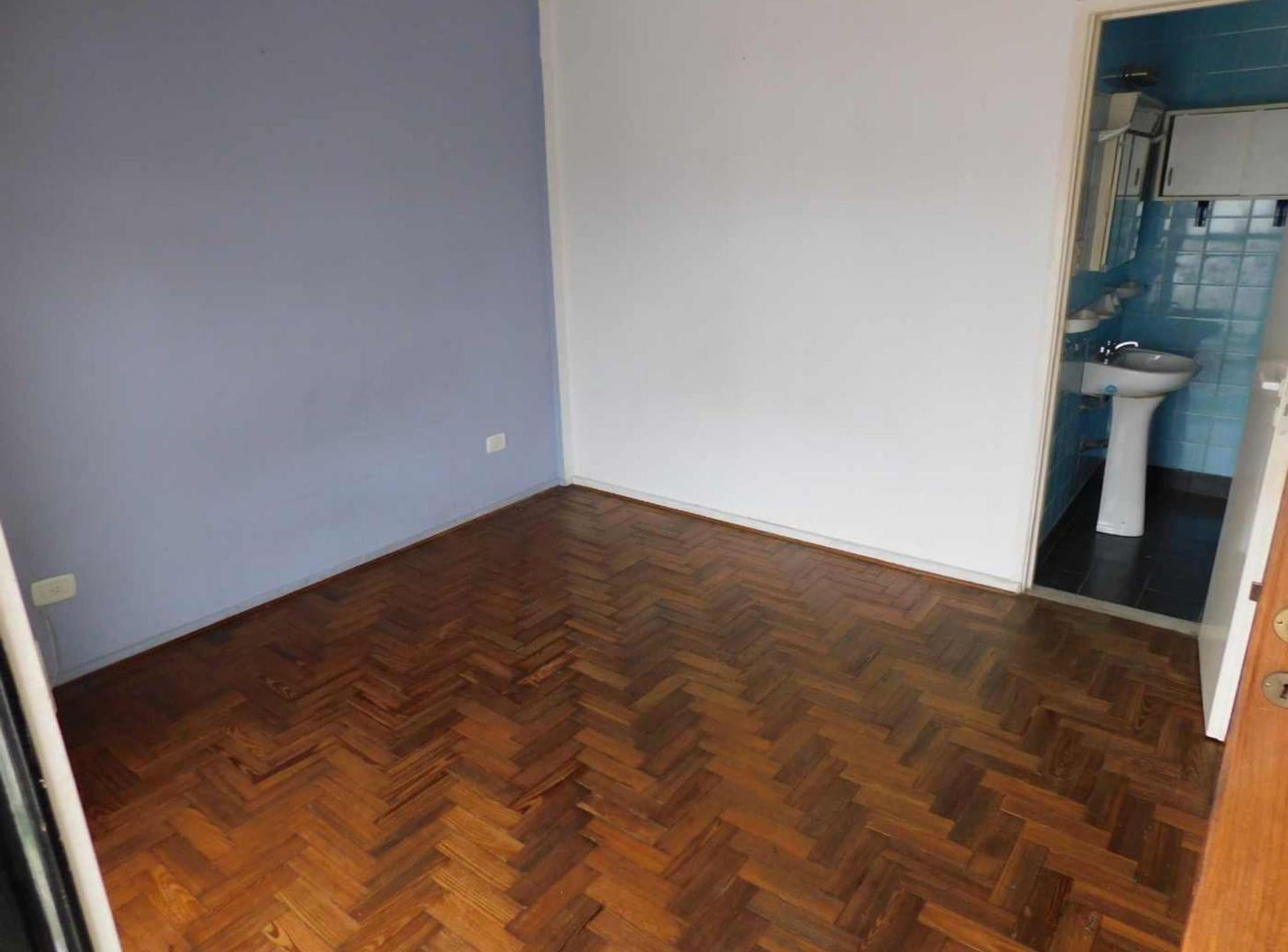 Foto de Alquiler depto 2 ambientes con balcon en Caballito, imagen 5