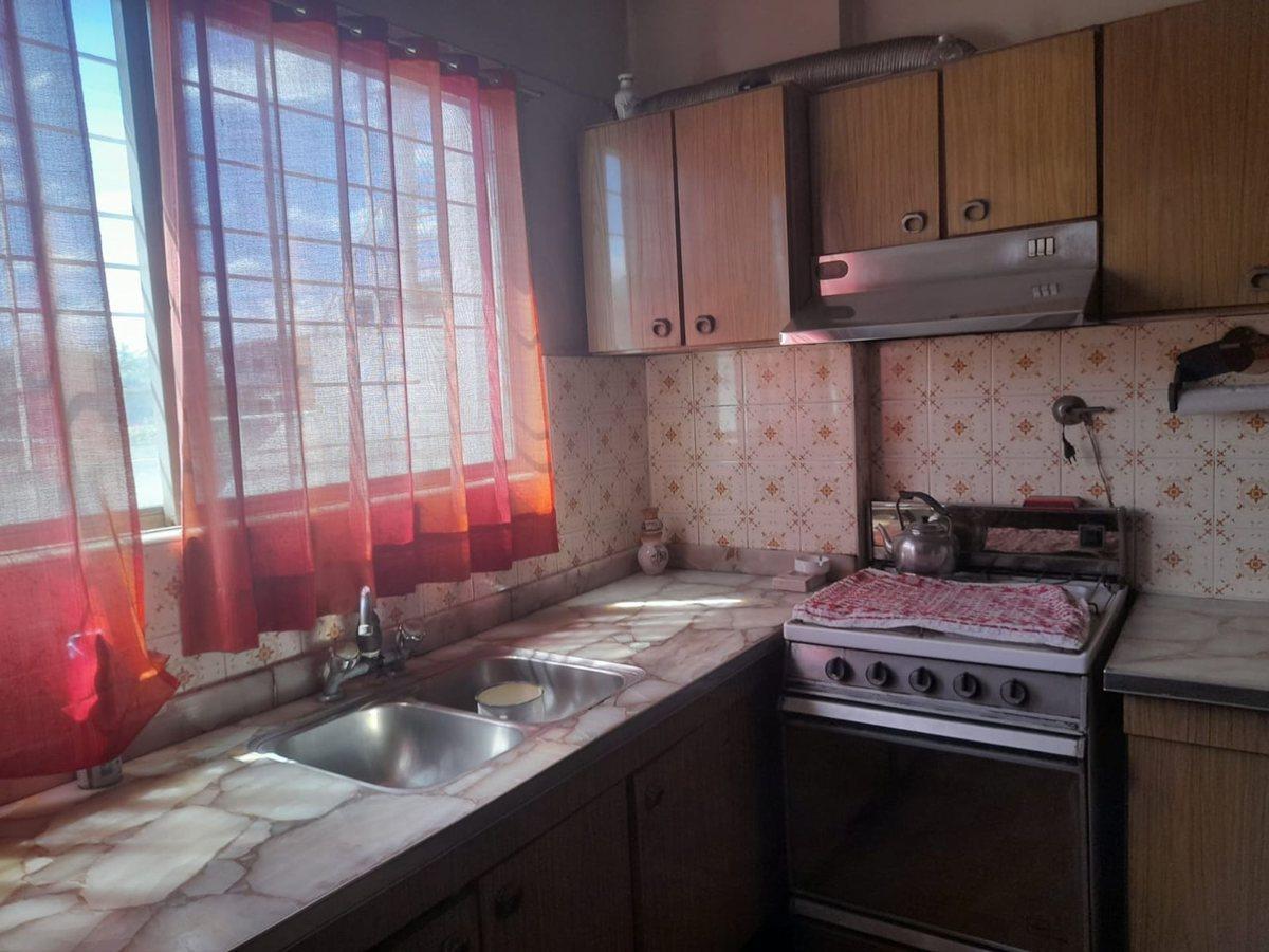 Foto de VENTA CASA MULTIFAM. 6 AMB C/LOCAL GARAJE TAPIALES, imagen 5