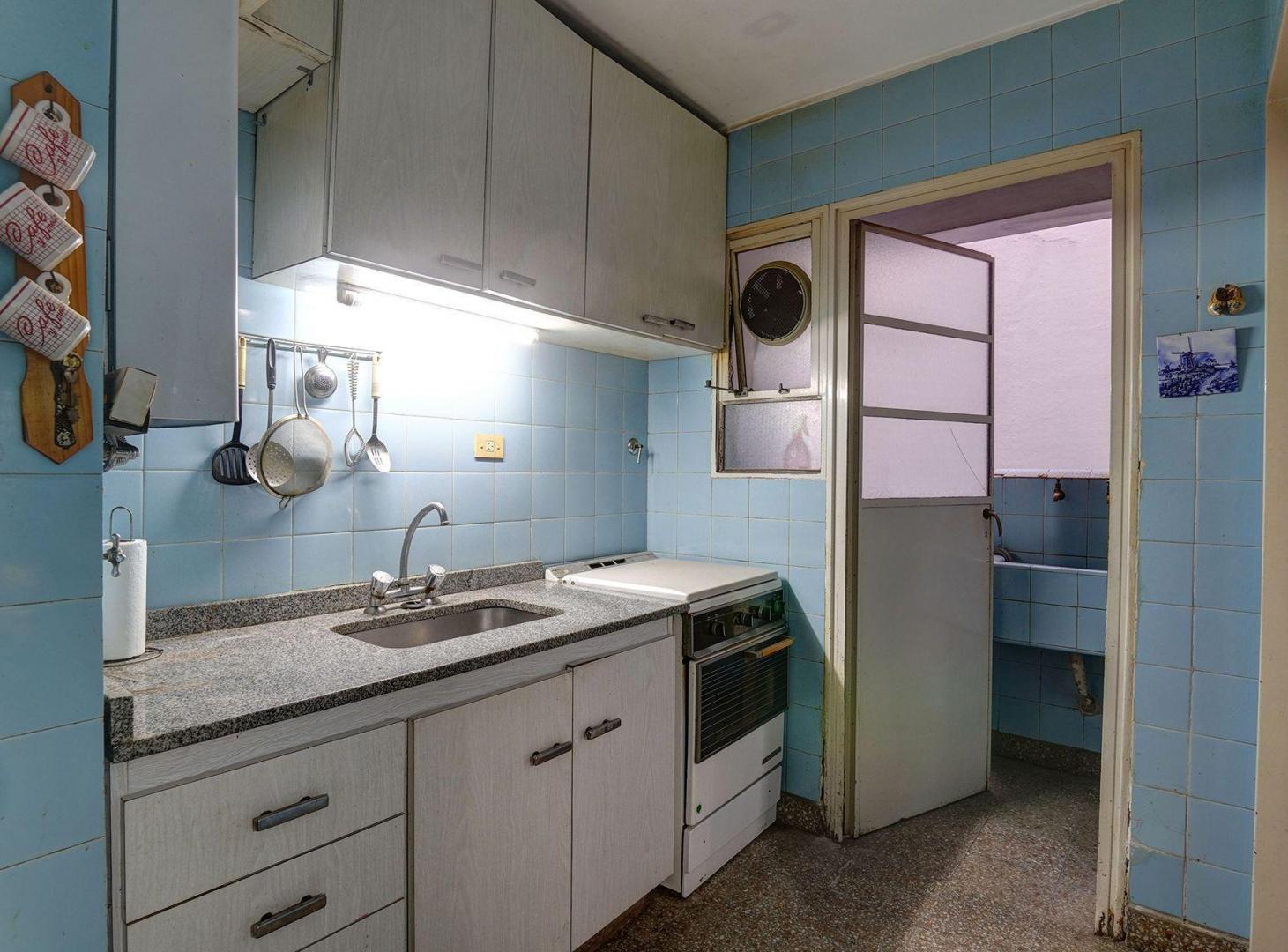 Foto de Venta Departamento 4 Ambientes Parque Chacabuco, imagen 3