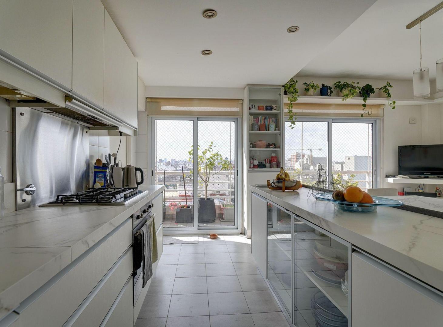 Foto de Venta Almagro depto 5 amb con balcon y cochera, imagen 4