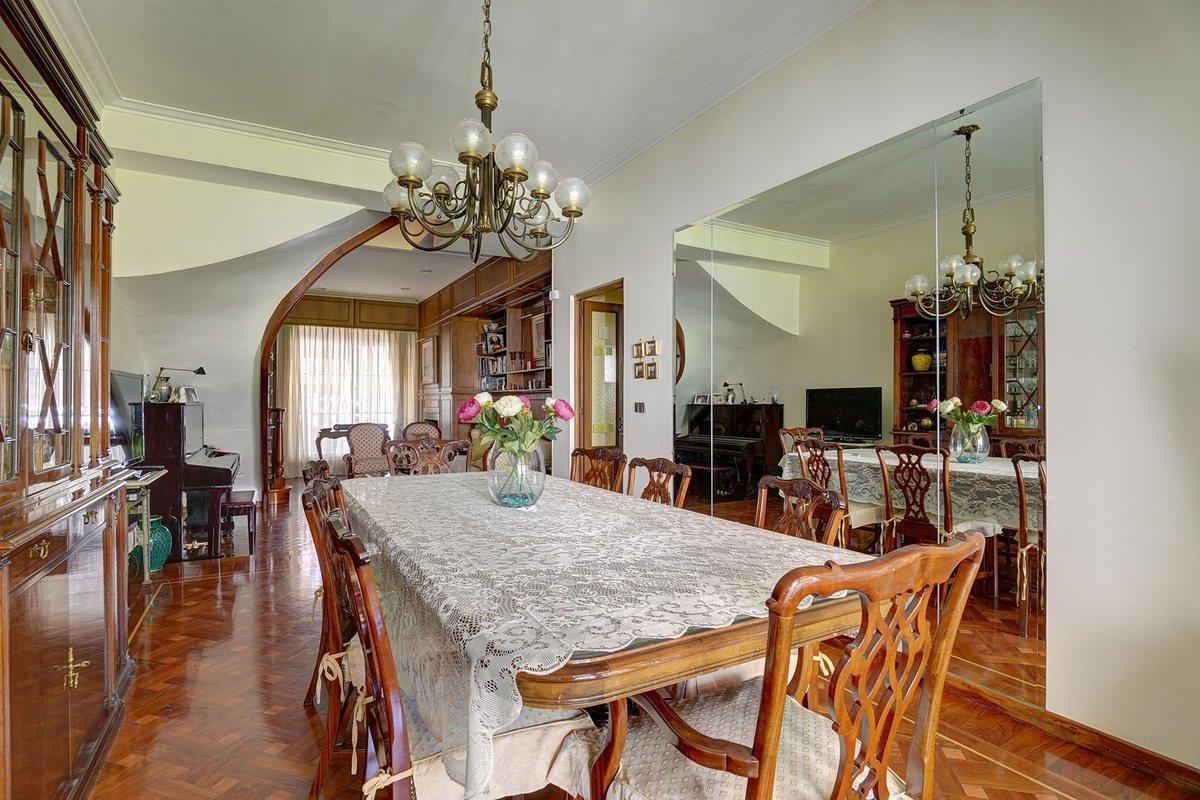 Foto de VENTA CASA 6 ambientes CABALLITO PARQUE COCHERA, imagen 3