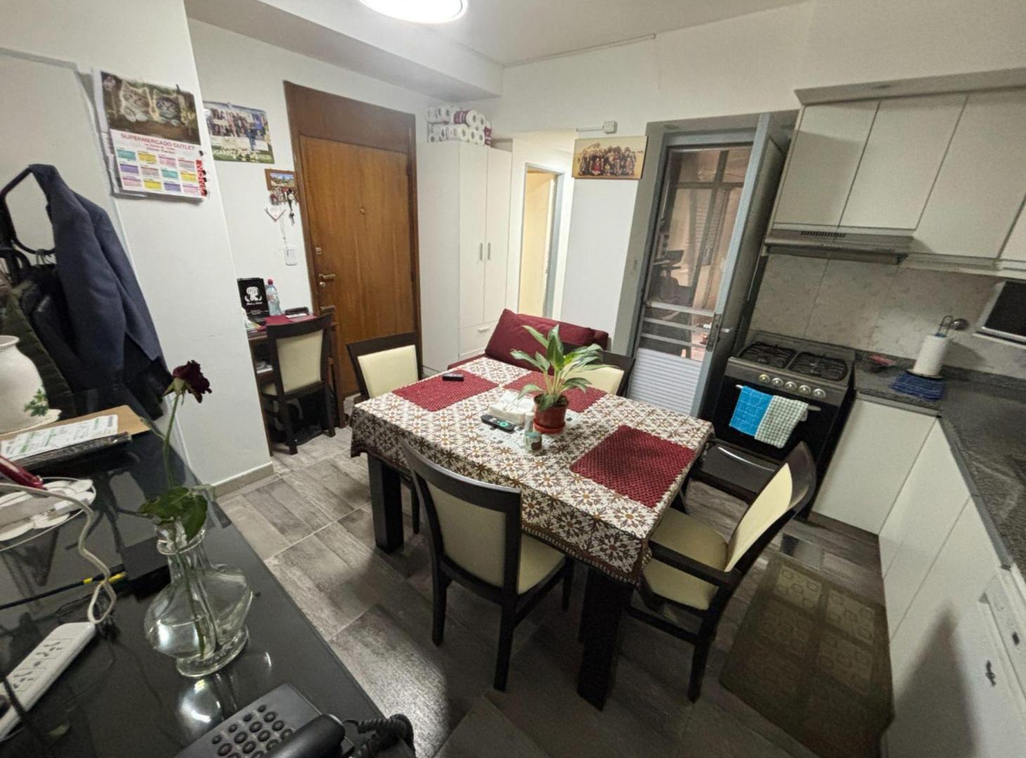 Foto de VENTA DEPARTAMENTO 2 AMBIENTES PATIO ALMAGRO SUBTE, imagen 3
