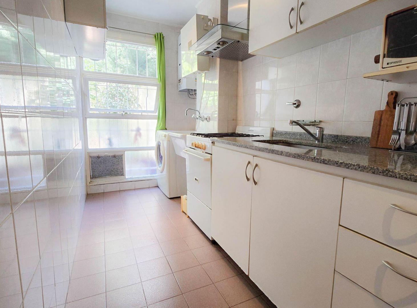 Foto de Venta depto 3 ambientes Liniers jardín y cochera, imagen 1