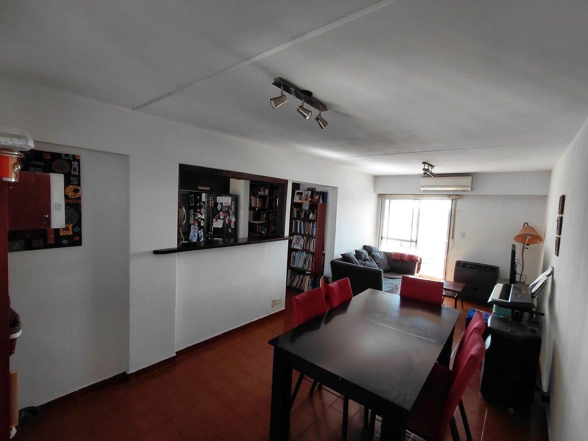 Foto de VENTA 4 AMB LUMINOSO RECICLADO BALCON ARAUJO 2900, imagen 1