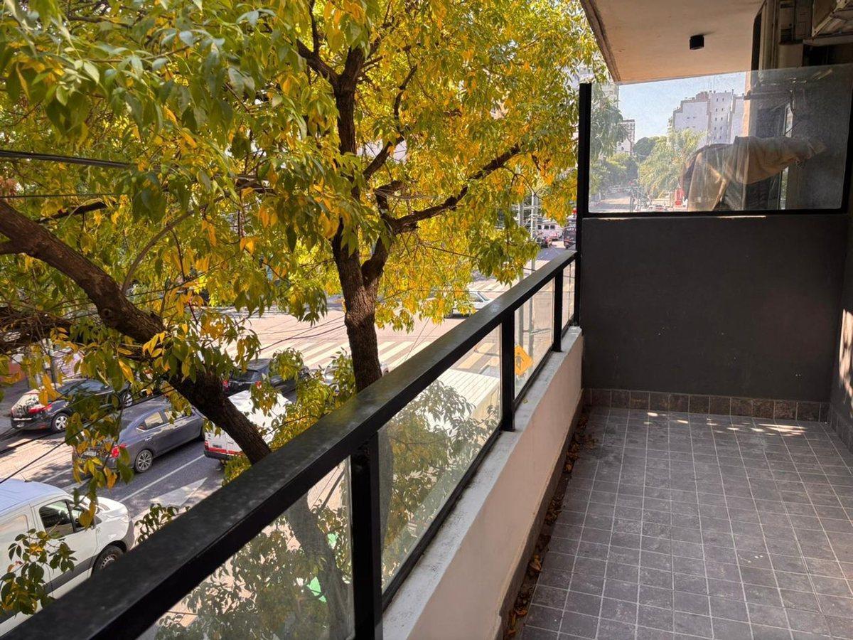 Foto de VENTA MONOAMBIENTE CABALLITO BALCON APTO PROF., imagen 1