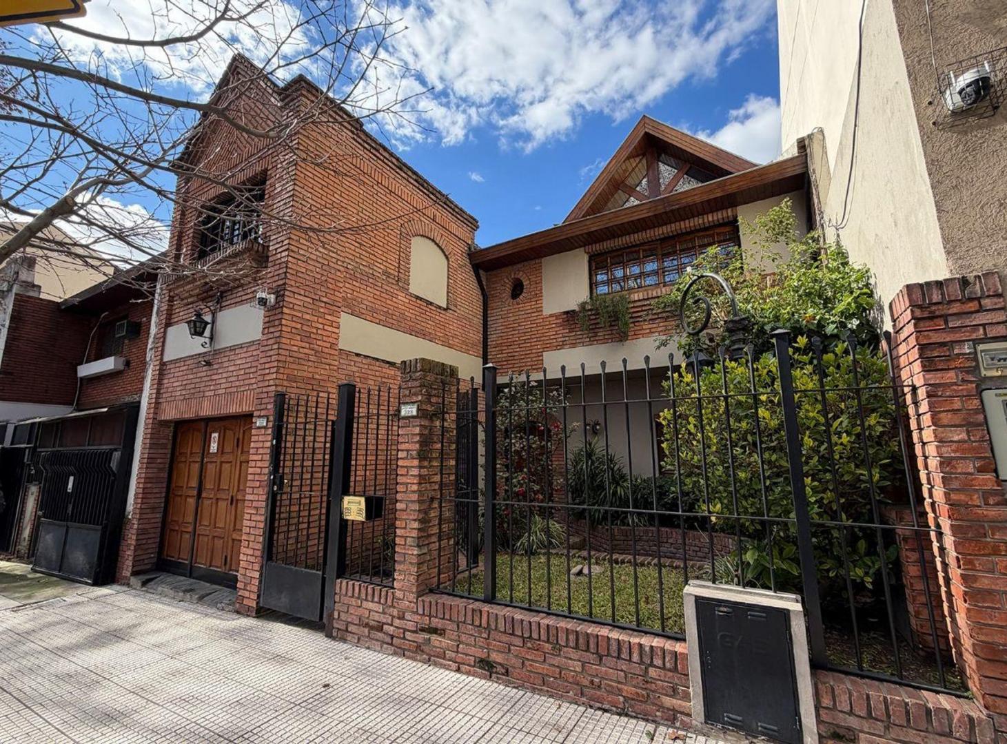 Foto de Venta Casa 6 Ambientes Flores, imagen 4