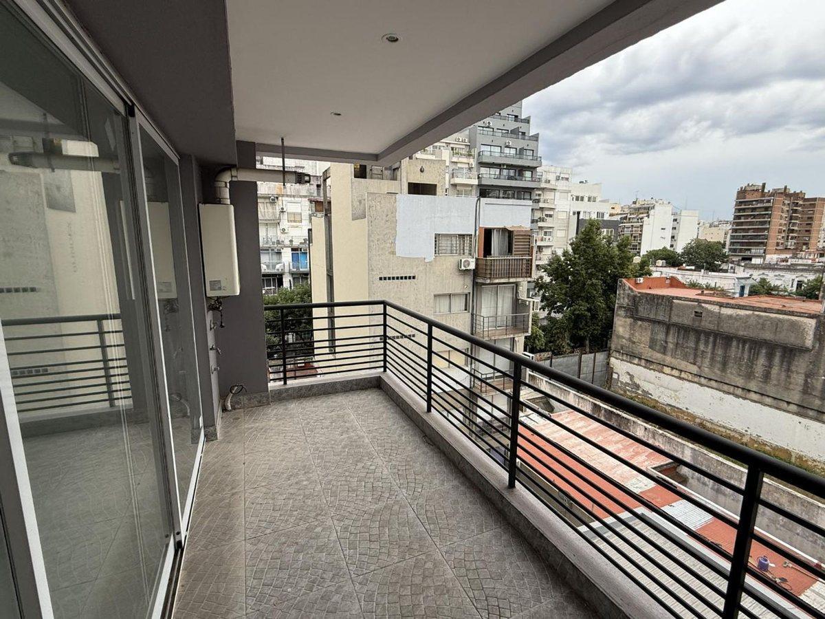 Foto de VENTA DEPARTAMENTO 2 AMB A ESTRENAR BALCON FLORES, imagen 5
