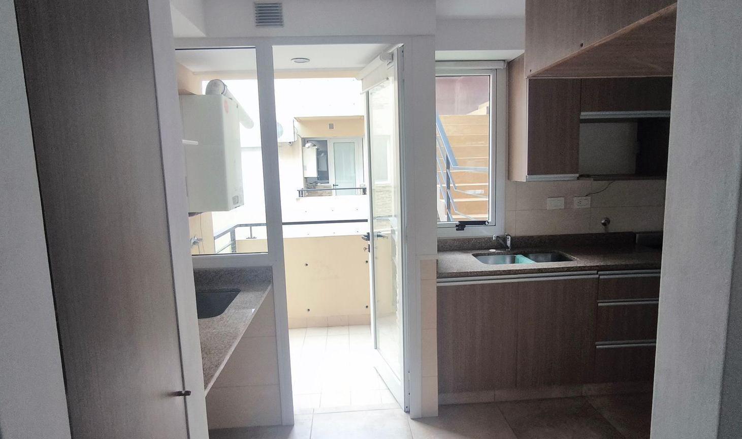 Foto de ALQUILER DEPARTAMENTO 3 AMB VILLA URQUIZA COCHERA, imagen 2
