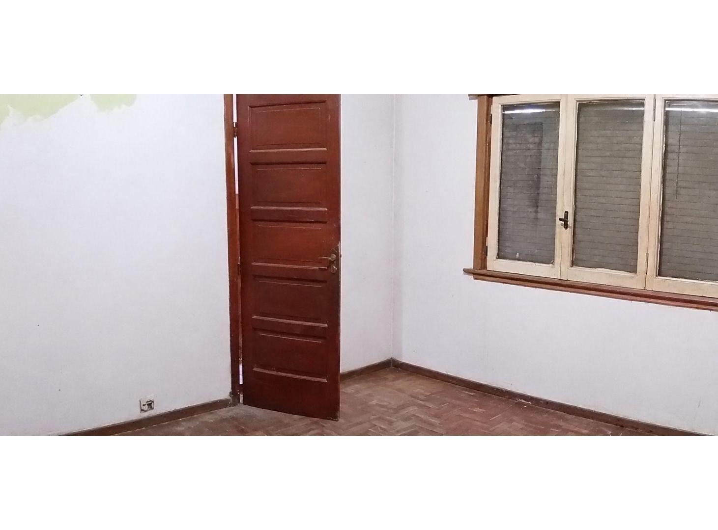 Foto de VENTA DE CASA CON GARAJE A REFACCIONAR, imagen 5