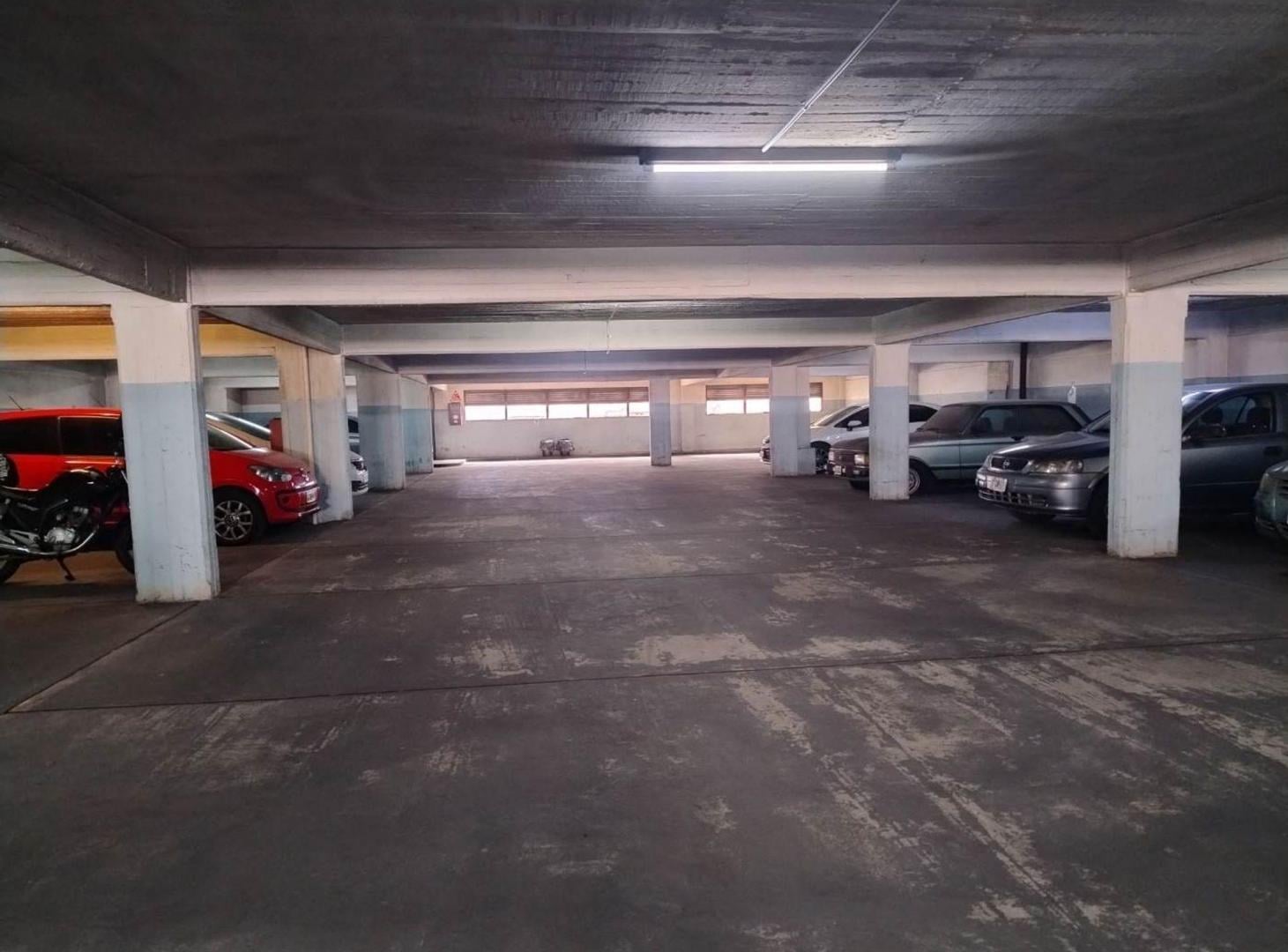 Foto de VENTA COCHERA EN CABALLITO, imagen 4