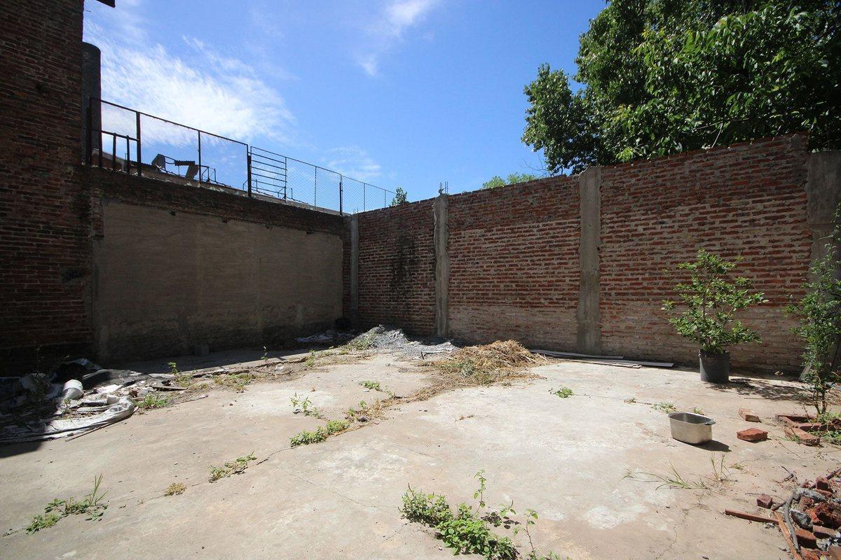 Foto de VENTA CASA 3 AMBIENTES CON PATIO COCHERA TEMPERLEY, imagen 2