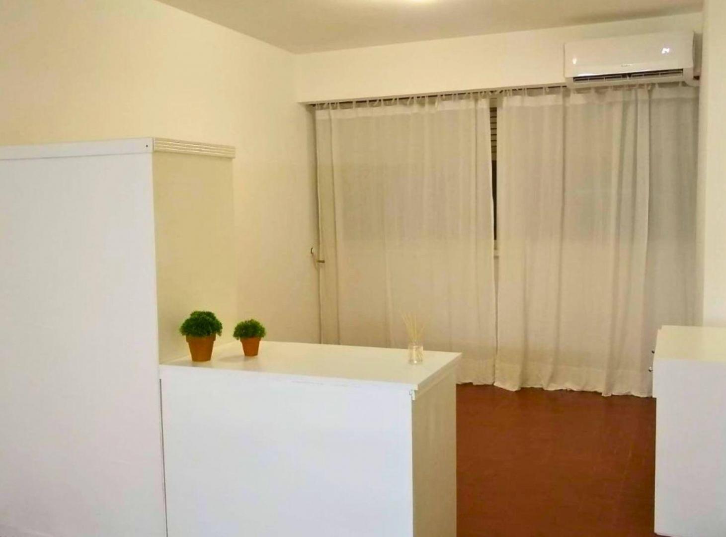 Foto de Alquiler Monoambiente Microcentro | Bajas Expensas, imagen 1
