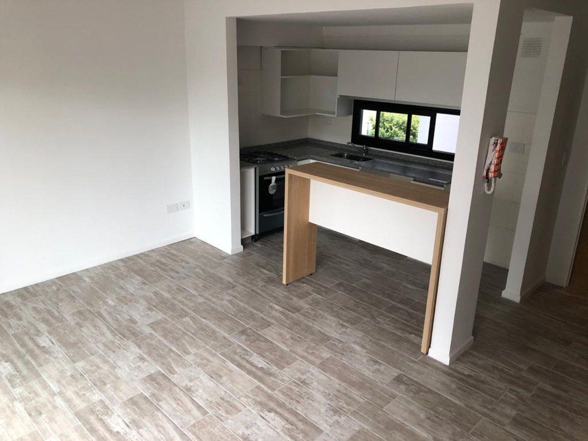 Foto de Venta departamento de 2 ambientes en Almagro, imagen 1