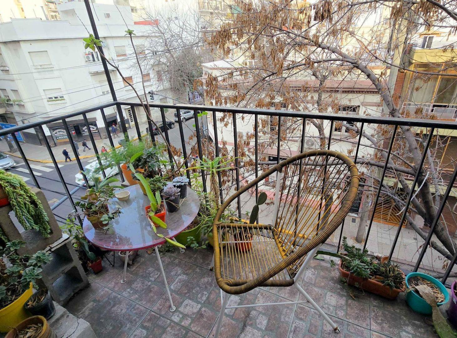 Foto de Venta depto 2 ambientes Balvanera balcón al frente, imagen 2