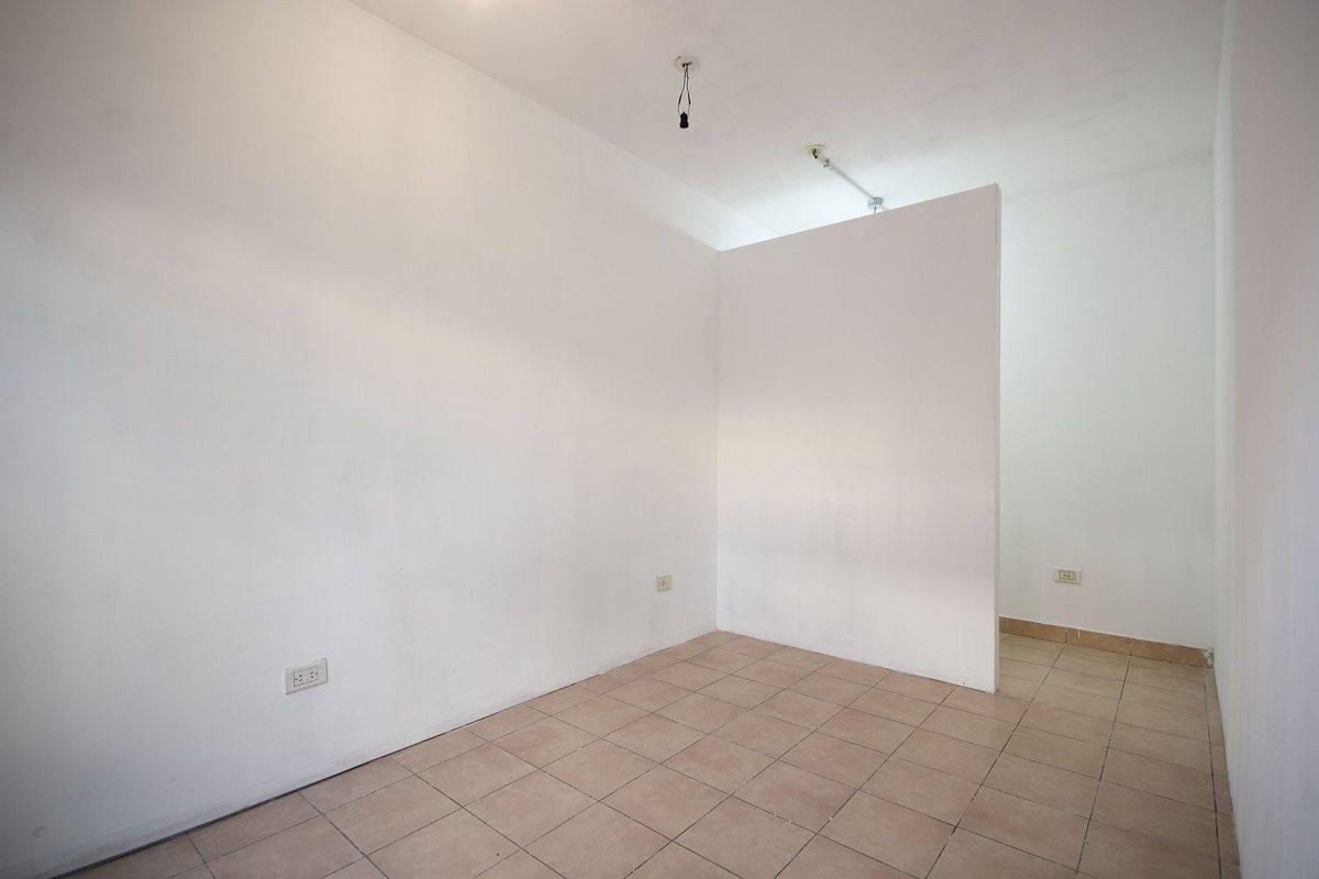 Foto de Venta casa 5 ambientes Piñeyro Avellaneda cochera, imagen 1