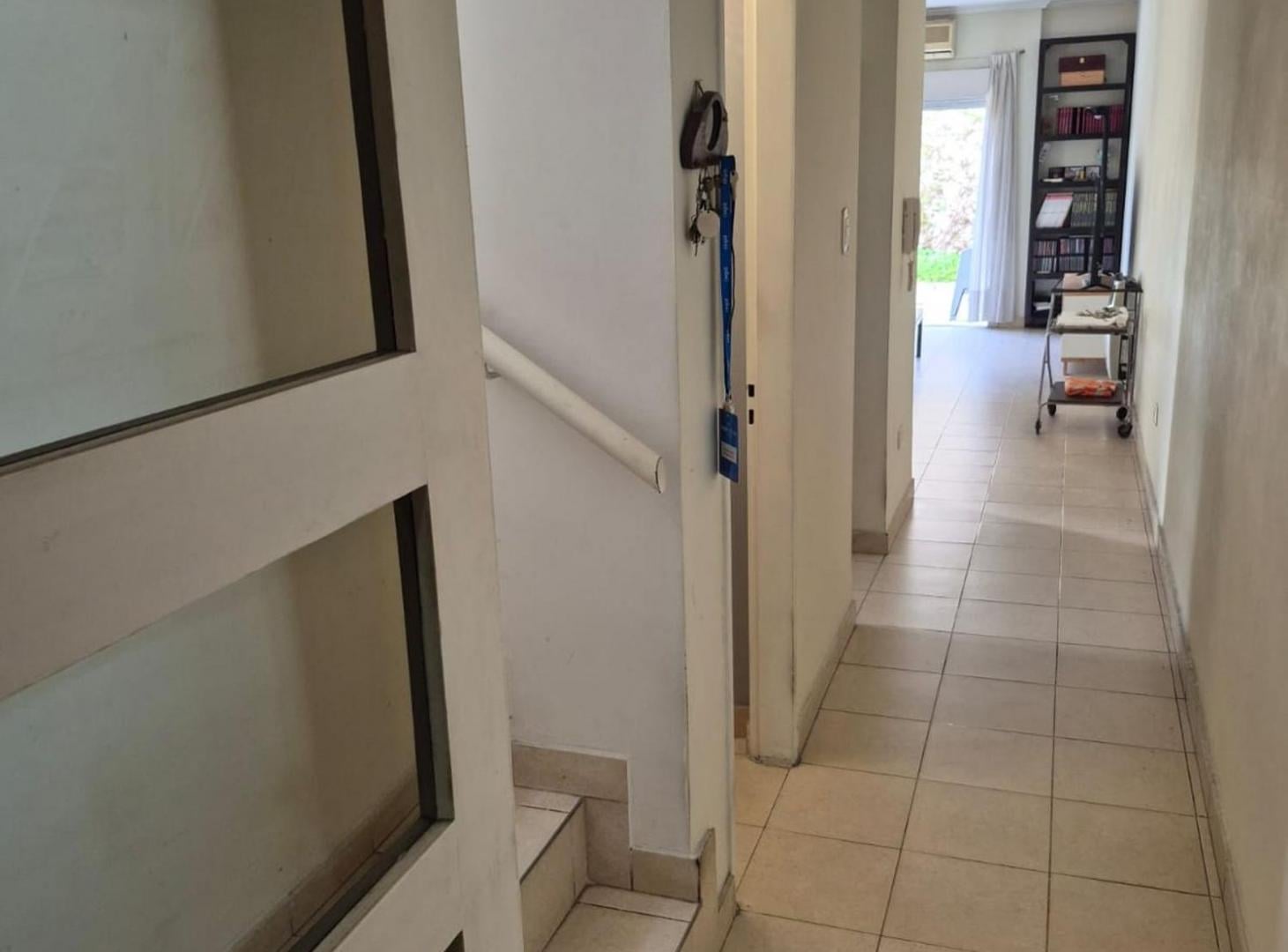 Foto de PH 3 AMBIENTES EN VENTA RAMOS MEJIA PATIO APTO CRE, imagen 2